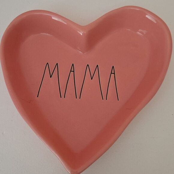 Rae Dunn Pink Ceramic MAMA Heart Dish - Picture 1 of 4